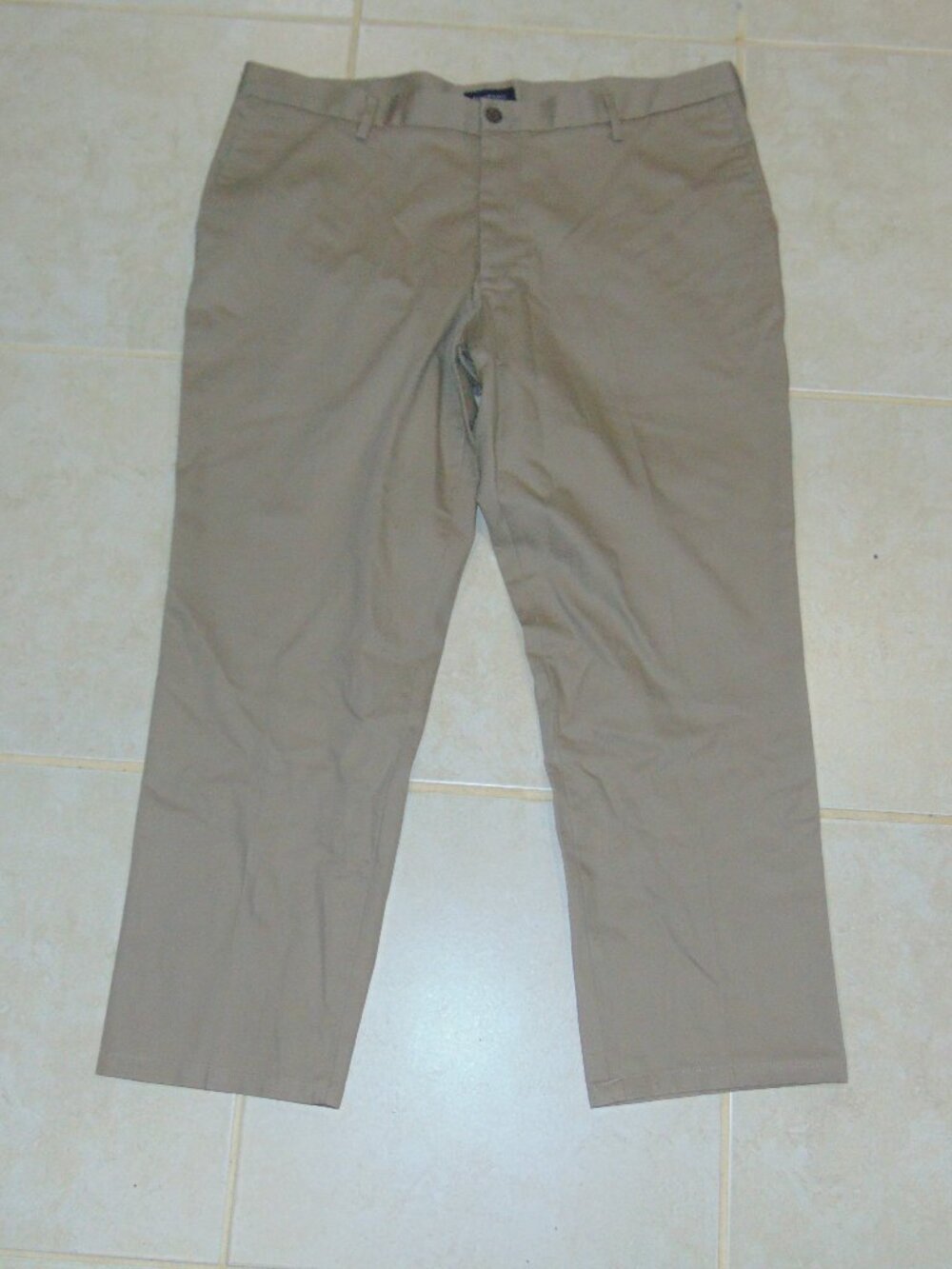 Dockers Mens Khaki Pants Size 40X30 Cotton Flat Front Athletic Fit